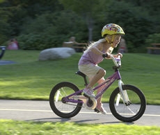 CHILDRENS BIKES