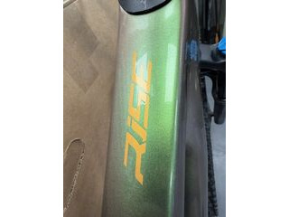 LEISURE WHEELS Orbea Rise m20 medium + range extender carbon used bike click to zoom image