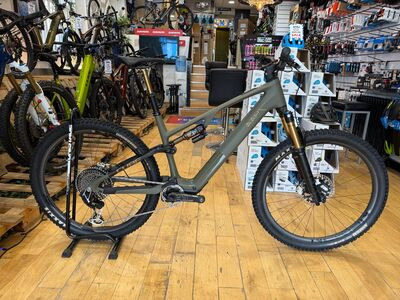 CUBE AMS Hybrid One44 C:68x Super TM 400X new motor ex demo