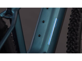 CUBE Reaction Hybrid One 800 click to zoom image