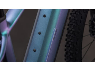 CUBE Reaction Hybrid Race 800 click to zoom image