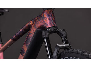 CUBE Reaction Hybrid Slx 800 click to zoom image