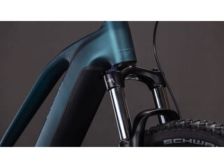 CUBE Reaction Hybrid One 600 click to zoom image