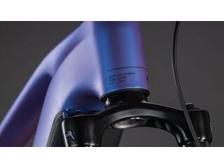 CUBE Reaction Hybrid One 800 click to zoom image