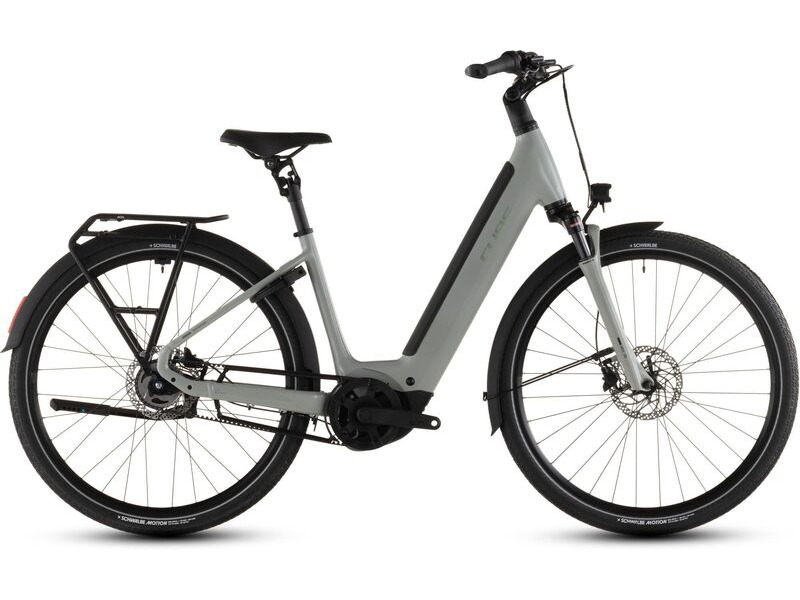 CUBE Supreme Hybrid Deluxe One 600 click to zoom image