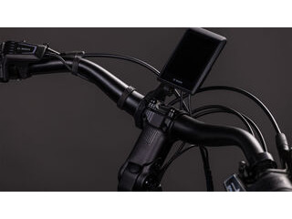 CUBE Supreme Hybrid Deluxe Pro 600 click to zoom image