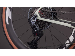 CUBE Nuroad C:62 Slx click to zoom image