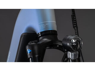 CUBE KATHMANDU HYBRID ONE11 HPC PRO 800 click to zoom image