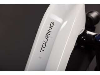 CUBE Touring Hybrid One 600 Metallicwhite/chrome click to zoom image