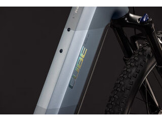 CUBE Reaction Hybrid Performance 720 Ashgrey/prism click to zoom image