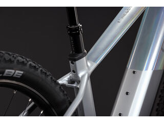 CUBE Reaction Hybrid Slx 800 Platinum/reflex click to zoom image