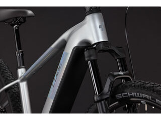 CUBE Reaction Hybrid Slx 800 Platinum/reflex click to zoom image