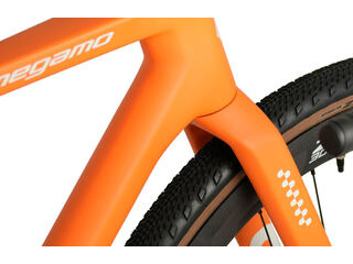 MEGAMO Silk 03 click to zoom image