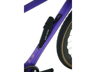 MEGAMO West 10 click to zoom image